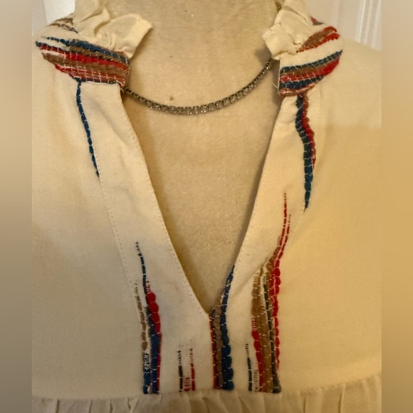 THML Embroidered Puff Sleeve Top - Picture 6 of 7